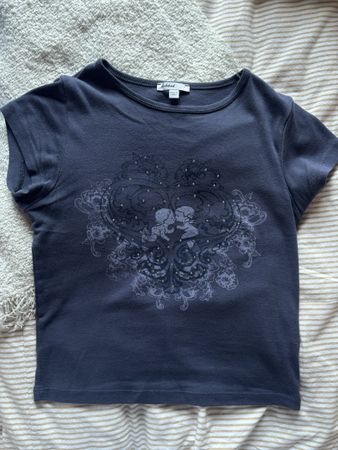 Subdued Dark Blue T-Shirt with Print Size S 