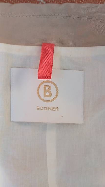 Cappotti: BOGNER Trenchcoat brodé taille 34-36 – Usato da Arnex-sur-Orbe venduto da cuc_gyx8 2