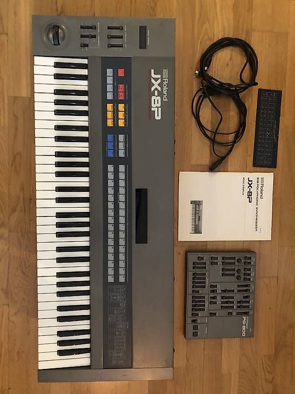 Roland Strumenti musicali: Roland JX-8P + PG800 – Usato da Lausanne venduto da duvy