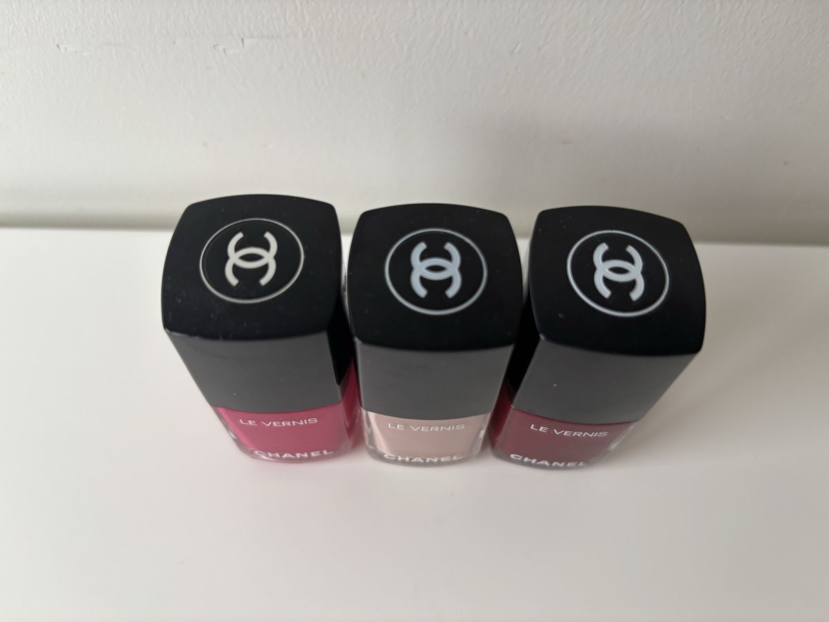 Chanel Smalto per unghie: Lot de 3 vernis Chanel – Usato da Genève venduto da Christelle12345 1