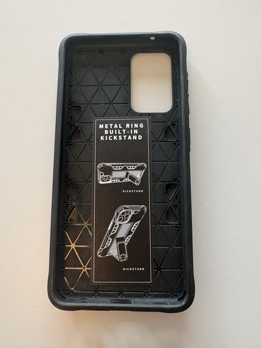 Samsung Cover & Protezioni schermo: Coque pour téléphone Samsung A52s 5G – Usato da Chêne-Bougeries venduto da Pu_nf82 1