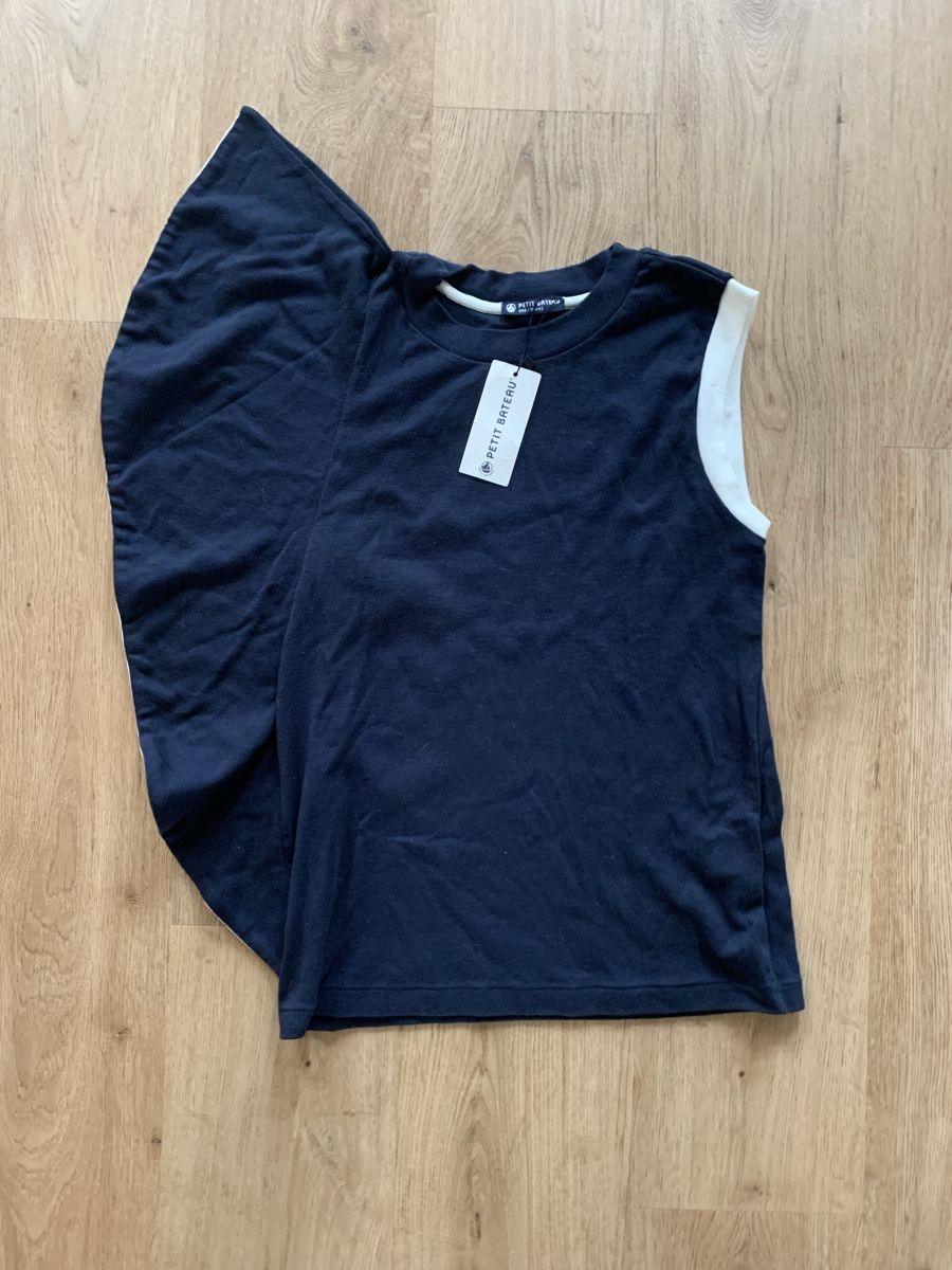 Petit Bateau Tops: Débardeur à volants Petit bateau – Neu und originalverpackt aus Genève von vic_s9c5