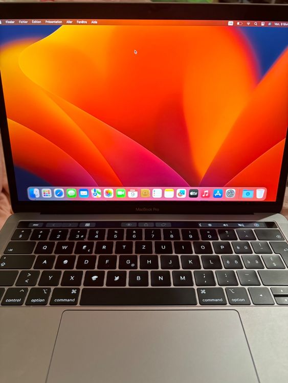 MacBook Pro 2019 Touch bar 13 pouces 256GB | Kaufen auf Ricardo