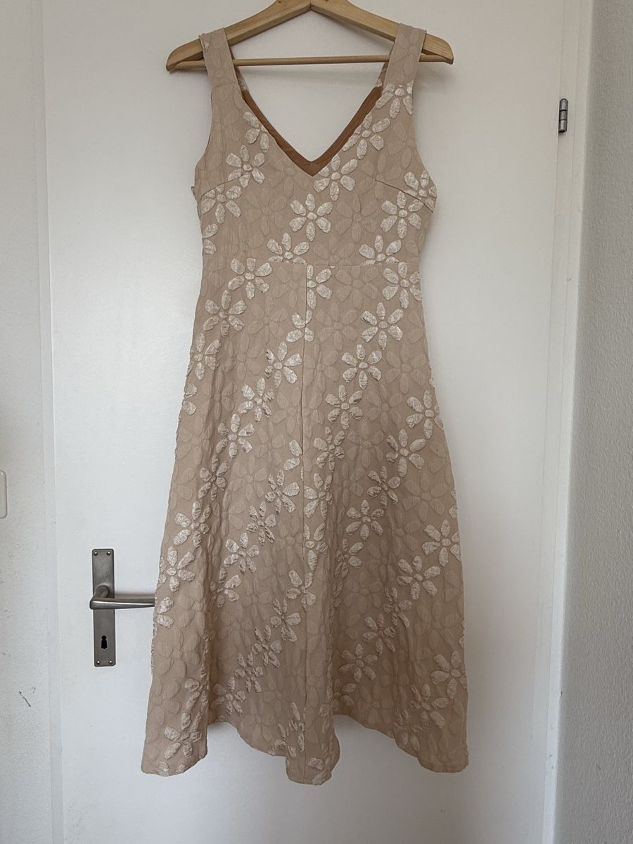 Vestiti: Schönes Kleid gr S  – Usato da Belp venduto da Lu96