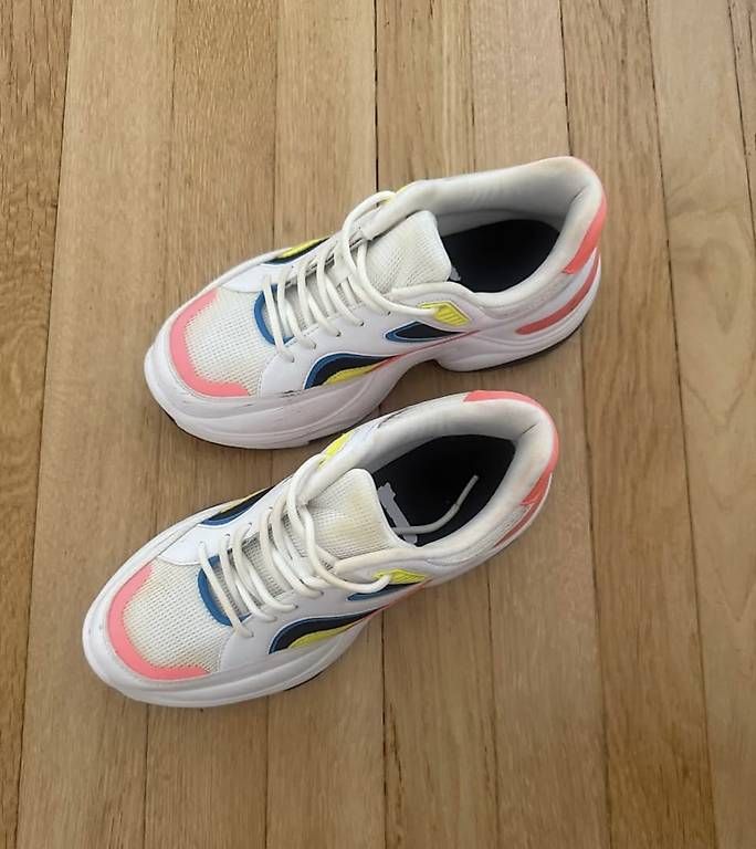 Scarpe da donna: Zara sneakers – Usato da Winterthur venduto da mar_8rdk 1