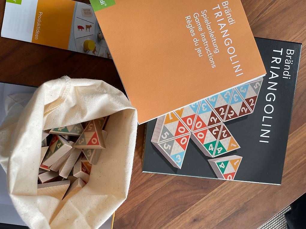 Brändi Giochi: Brändi Triangolini Neuwertig – Usato da Zwillikon venduto da petra29 1