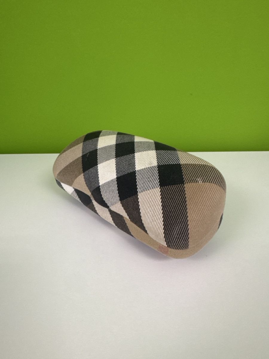 Burberry Altro in  Abbigliamento & Accessori: Custodia occhiali Burberry – Usato da Robasacco venduto da ydna__