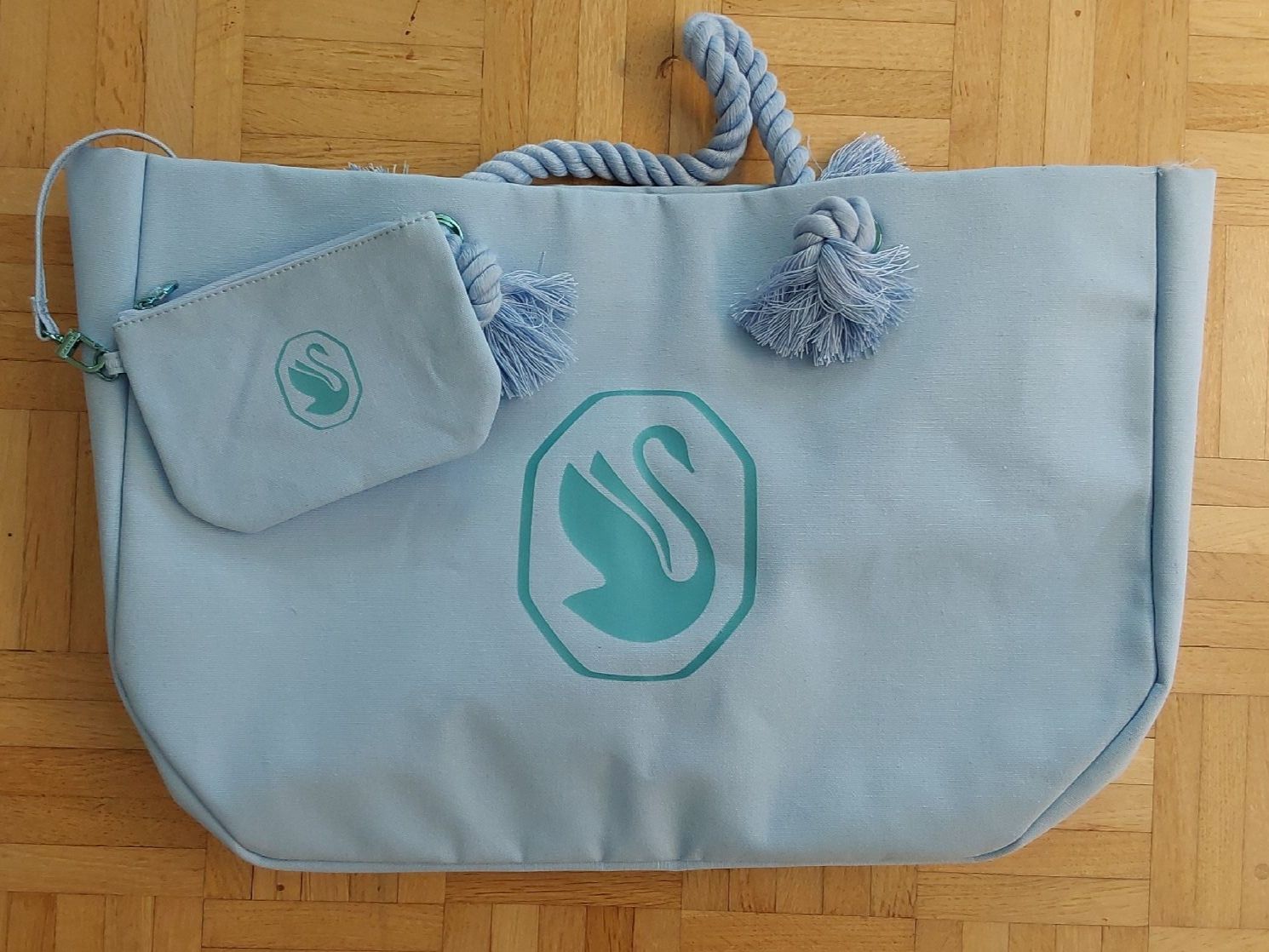 Swarovski Sacs: Strandtasche hellblau Swarowski neu – Neuf avec emballage d'origine à Köniz par scopello12