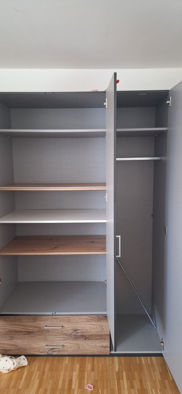 Armadi: Kleiderschrank  – Usato da Dietikon venduto da tar_nqc2 1