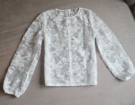 NA-KD white lace Top 🤍 - Size XS