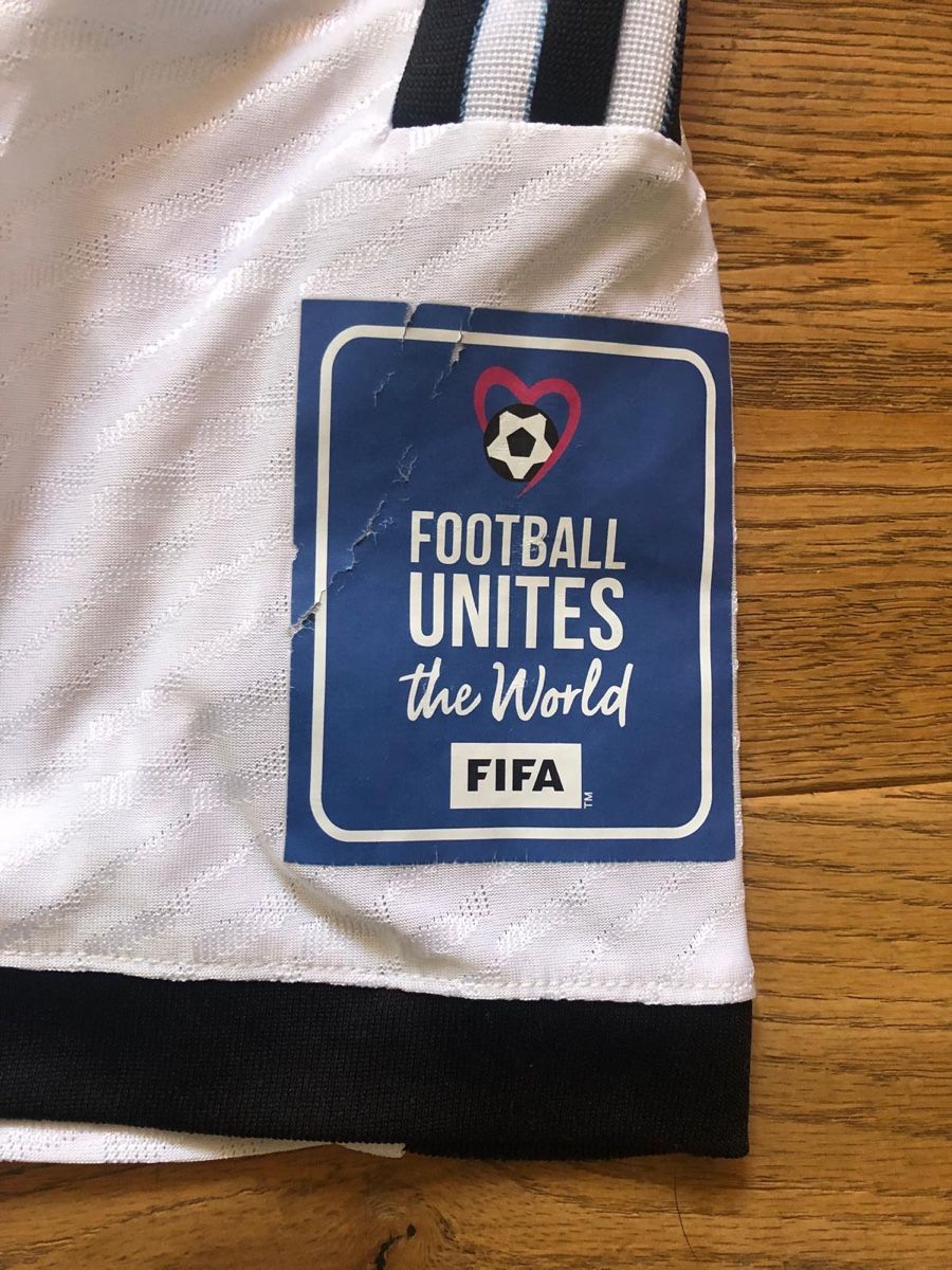 Adidas Canottiere & Pantaloni: Trikot Argentinien Messi WM2022 – Usato da Dürnten venduto da ueseco 6