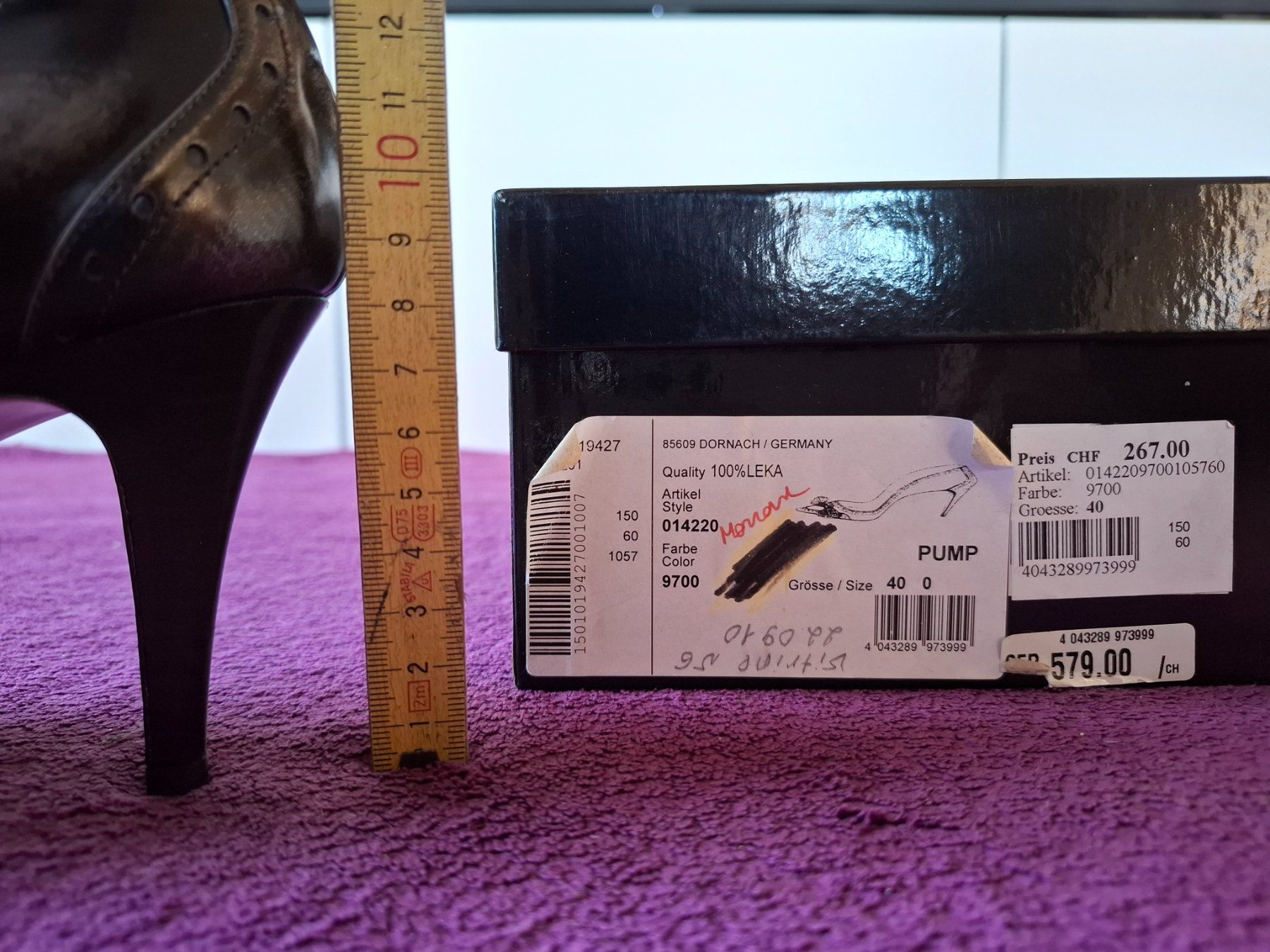 Escada Scarpe da donna: Elegante original Escada Pumps, Grösse 40 - neuwertig – Usato da Müllheim Dorf venduto da Seeeule01 8