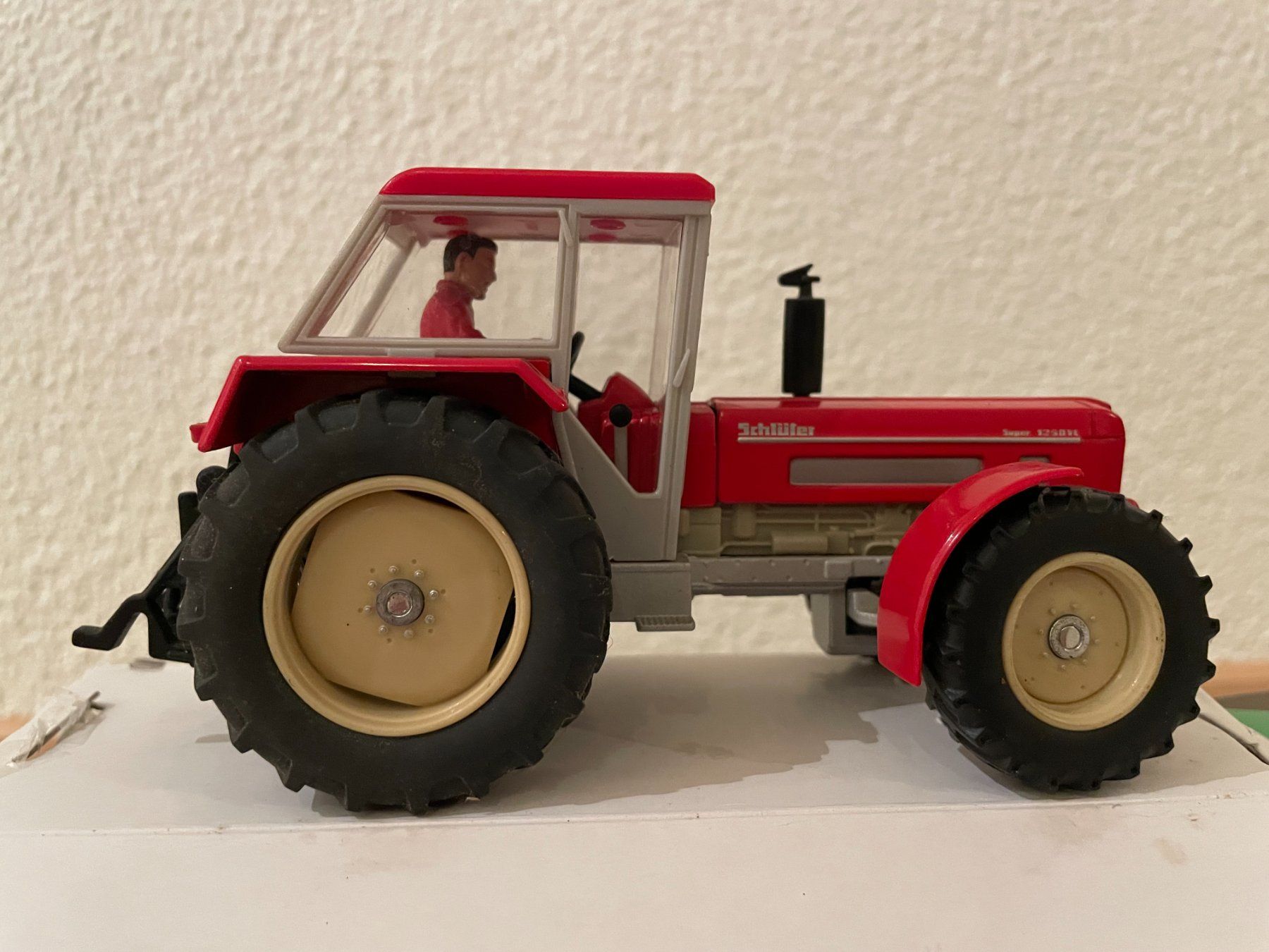 Tracteurs: SIKU Schlüter Super 1250 VL – Neuf avec emballage d'origine à Kreuzlingen par Stefan1150 2