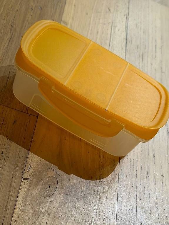 Contenitori & Simili: Utensilio Tupperware gelb mit zwei Öffnungen – Usato da Horw venduto da Muger3 2