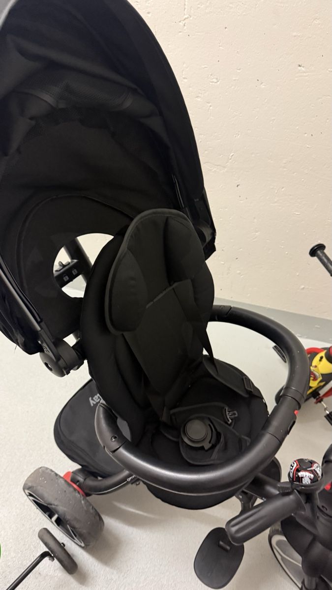 Carrozzine: Kinderdreirad mit Schiebestange  – Usato da Zürich venduto da casti_89 1