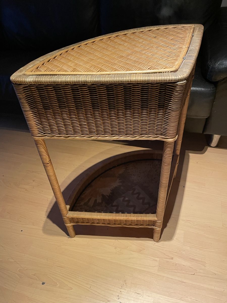 Cassettiere: Rattanmöbel aus der Rohrmöbelfabrik Rothrist – Nuovo (secondo la descrizione) da Laufen venduto da tommey90 3