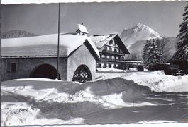 LES PACCOTS, N.D. des neiges et hôtel Corbetta