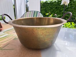 Bassine en cuivre