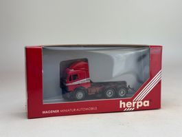 MC-Herpa Mercedes Sattelzugmaschine rot