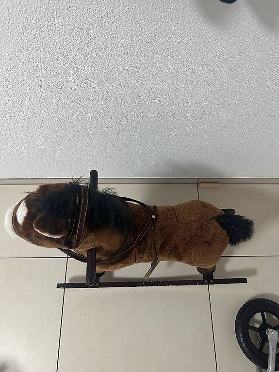 Jouets: Schaukelpferd – D'occasion à Luzern par Sandraic 3