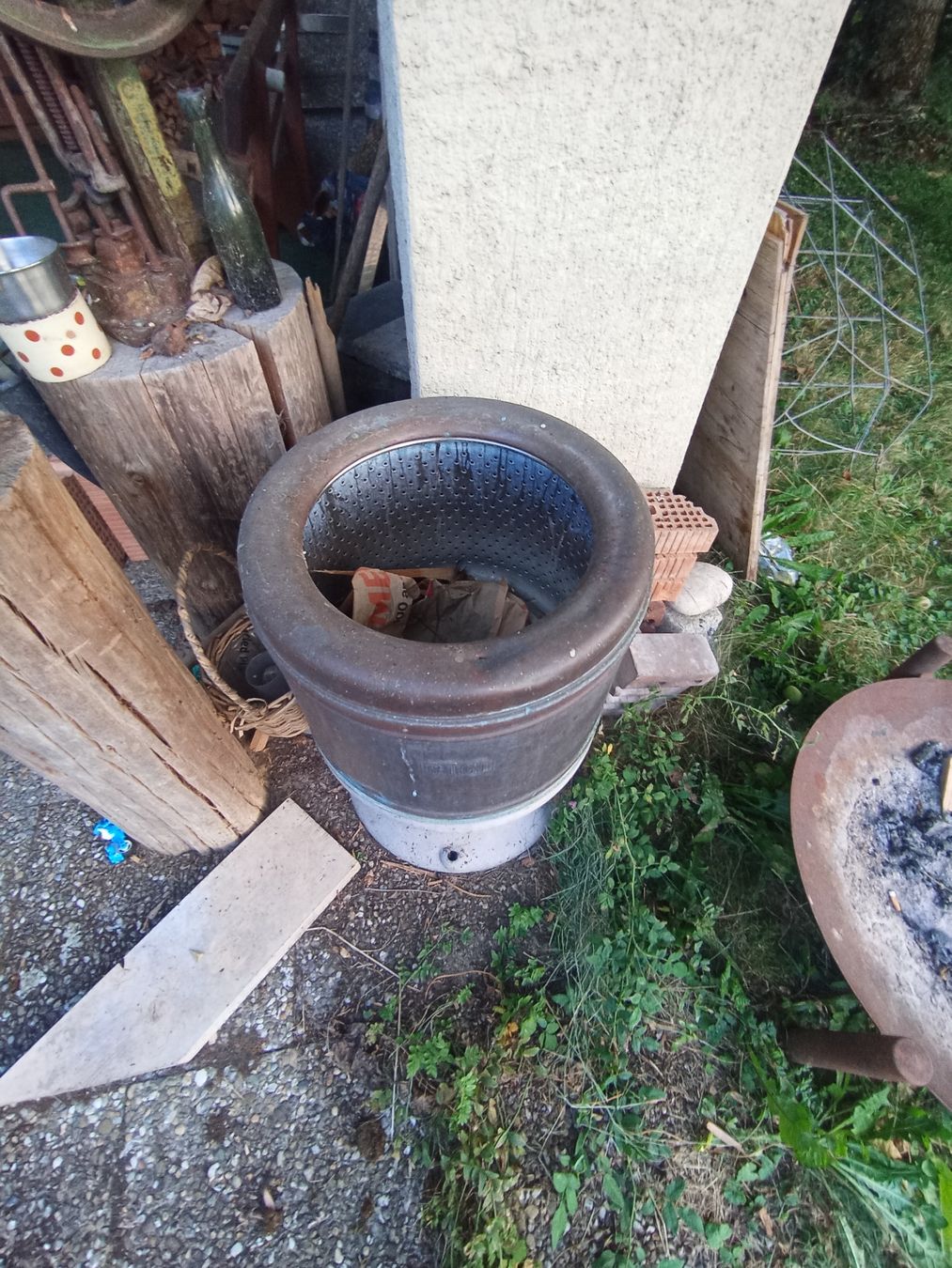 Töpfe: Kupferkessel mit Sockel ca. 55cm Durchmesser gebraucht – Gebraucht aus Belp von Guadalupe84 1