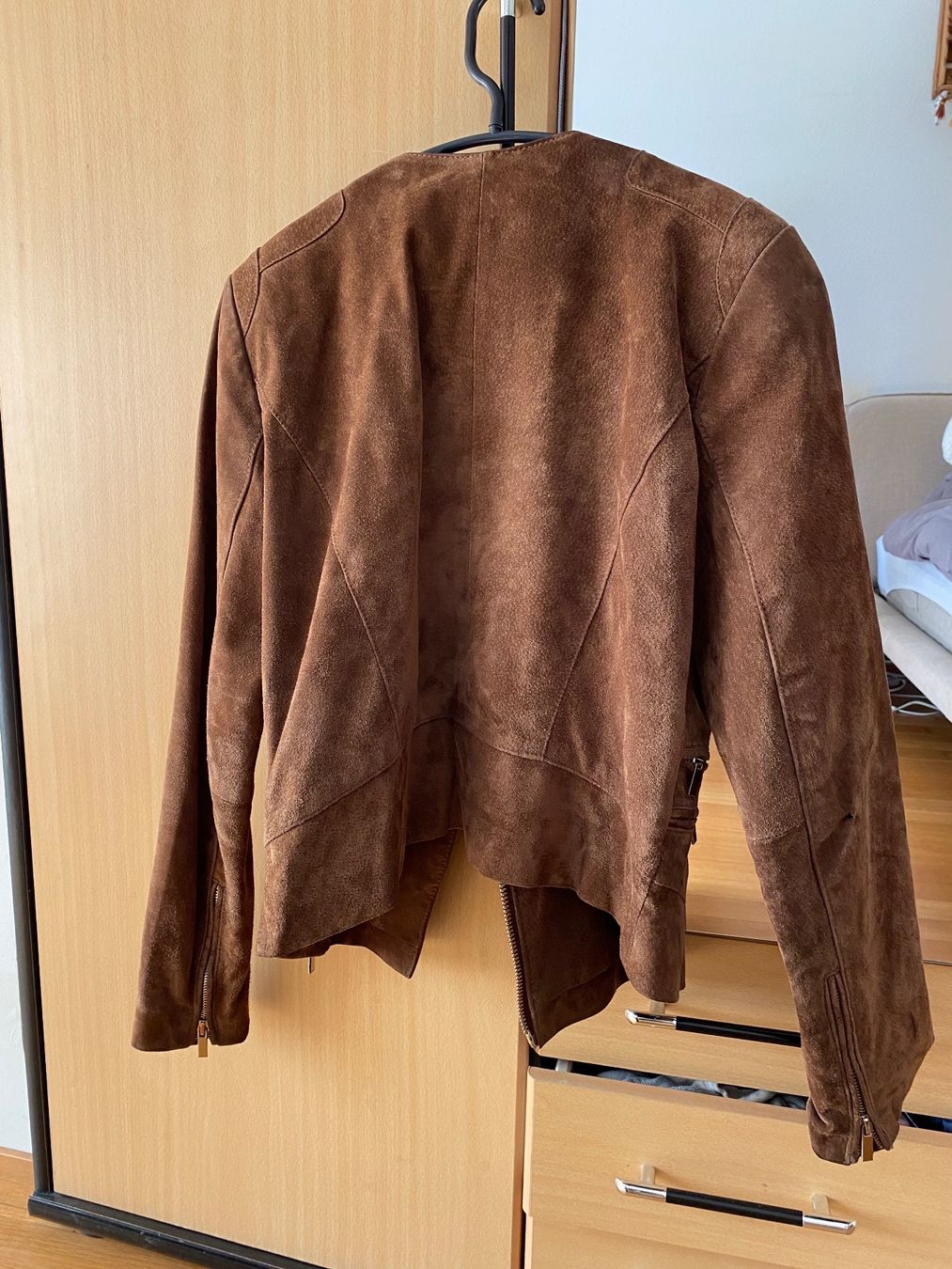 Giacche: Lederjacke Damen von MNG – Usato da Bern venduto da LeaNussbaumer 2