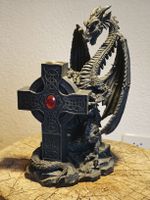 Fantasy Drache mit keltischem Kreuz – Kerzenhalter