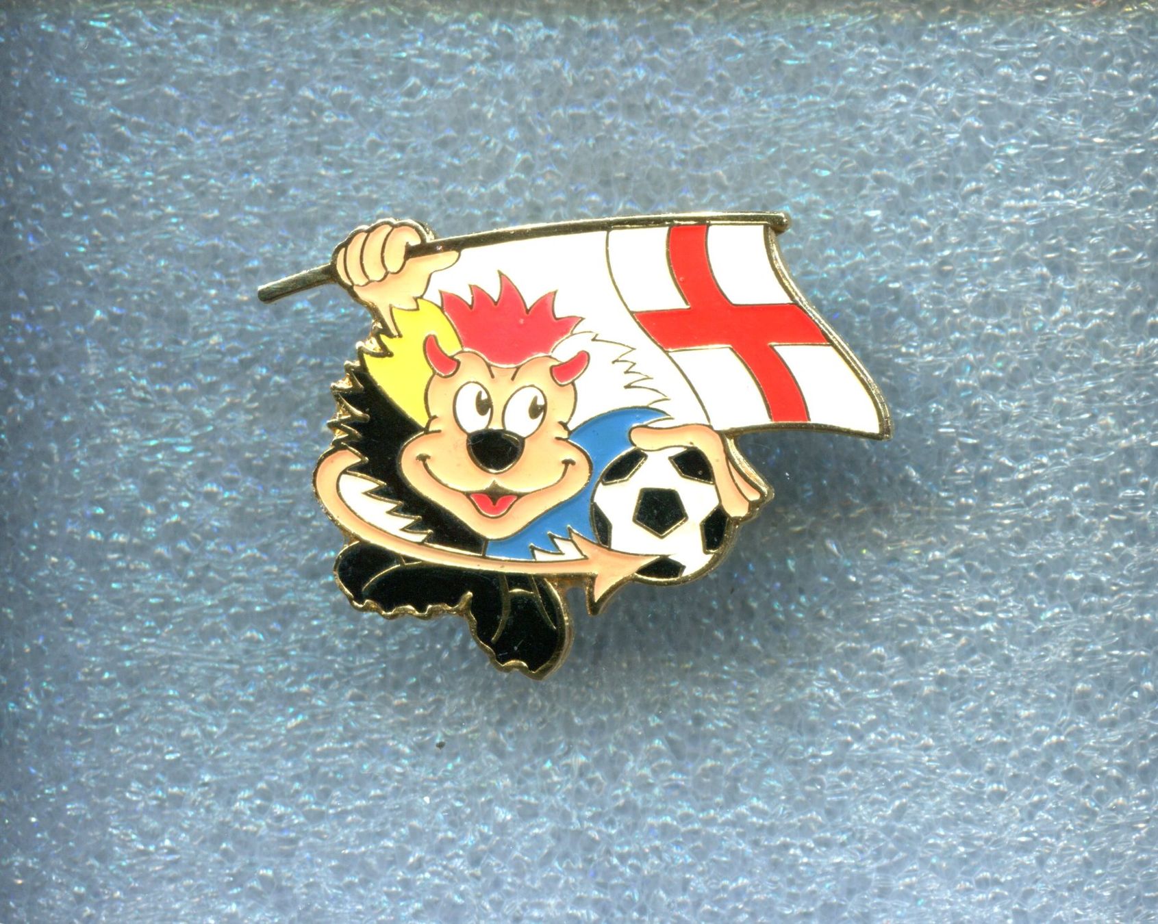 Placchette & Badge: UEFA  EURO 2000  England – Usato da Winterthur venduto da Sammleroase