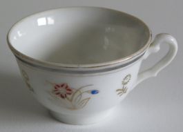 Tasse, einzelne Teetasse Porzellan, wohl um 1960