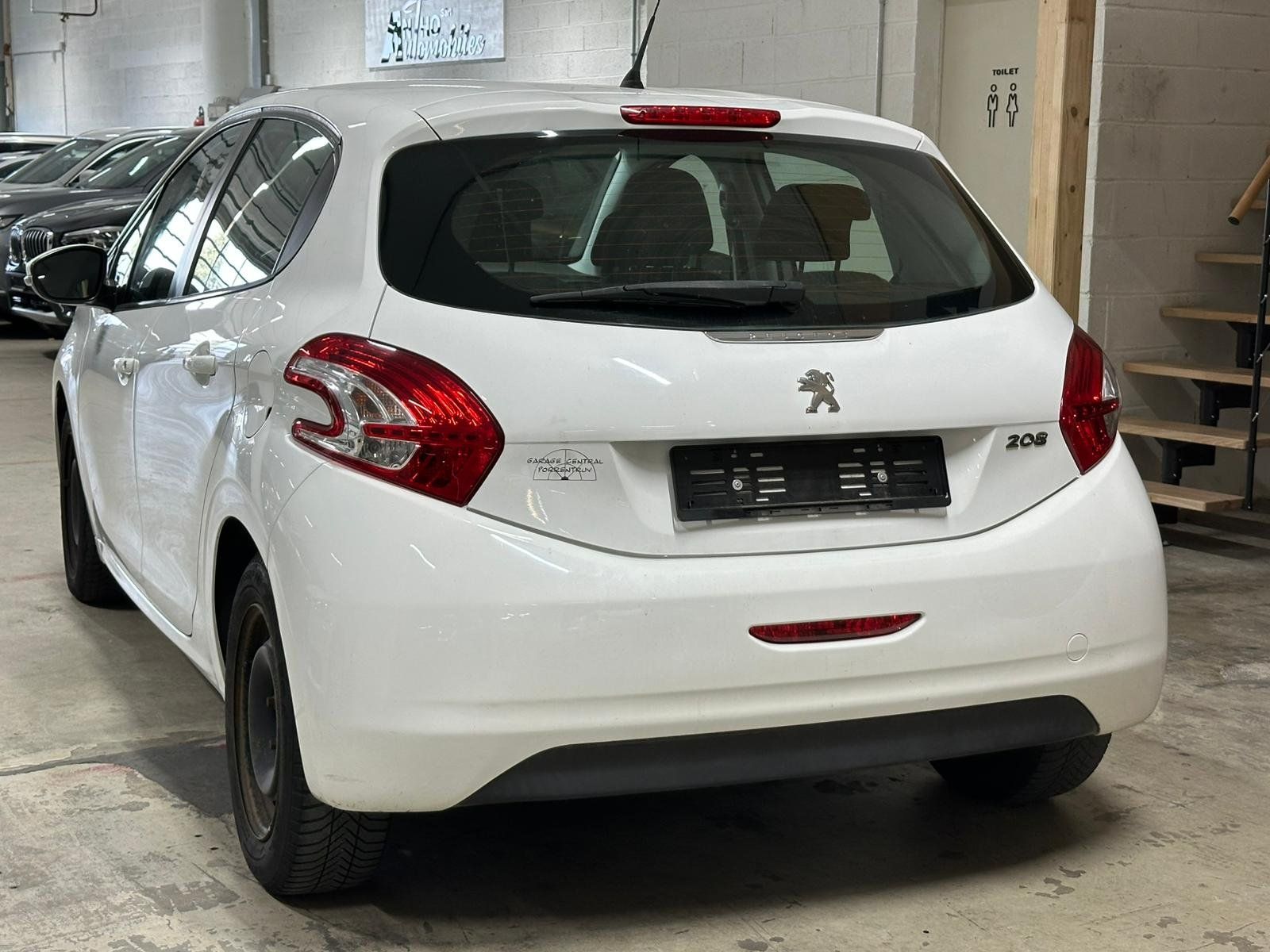 Peugeot Autos: PEUGEOT 208 1.2 VTI Access – Gebraucht aus Aclens von sobacopeludo 1