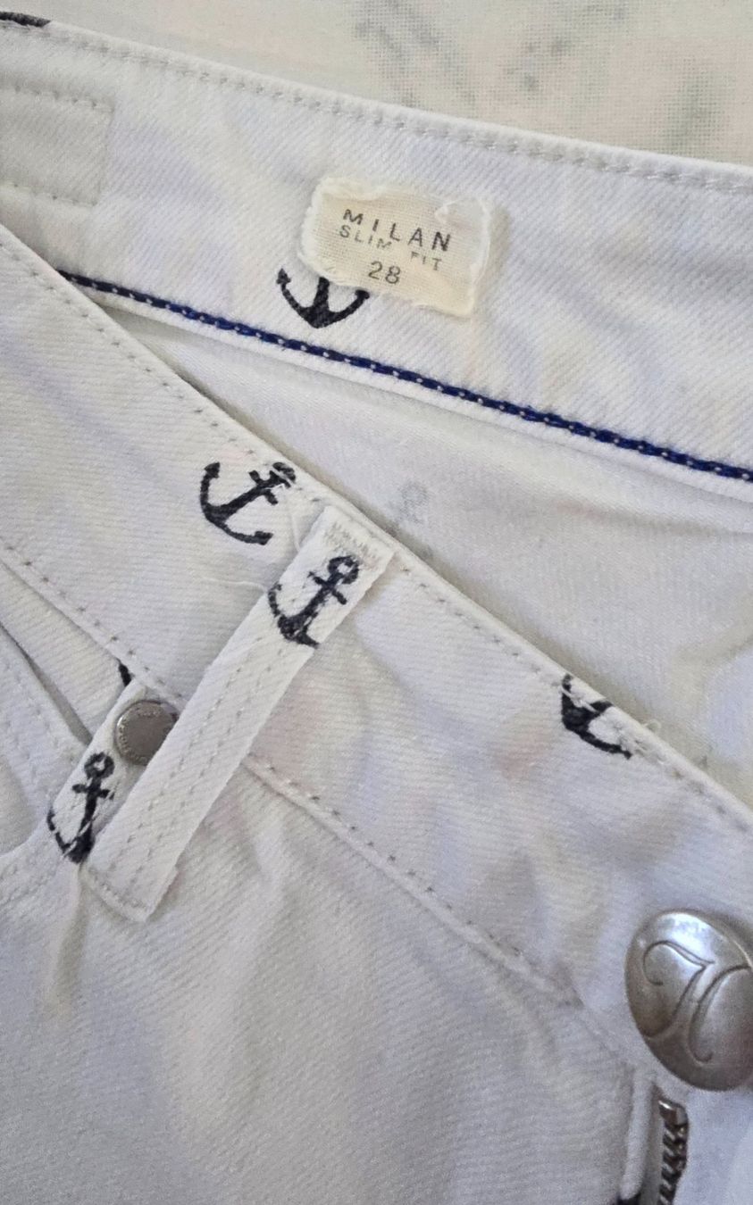 Tommy Hilfiger Jeans: Jeans Slim Fit Tommy Hilfiger mit Ankermuster - Grösse 28 – Gebraucht aus Meilen von melanieolivia 3