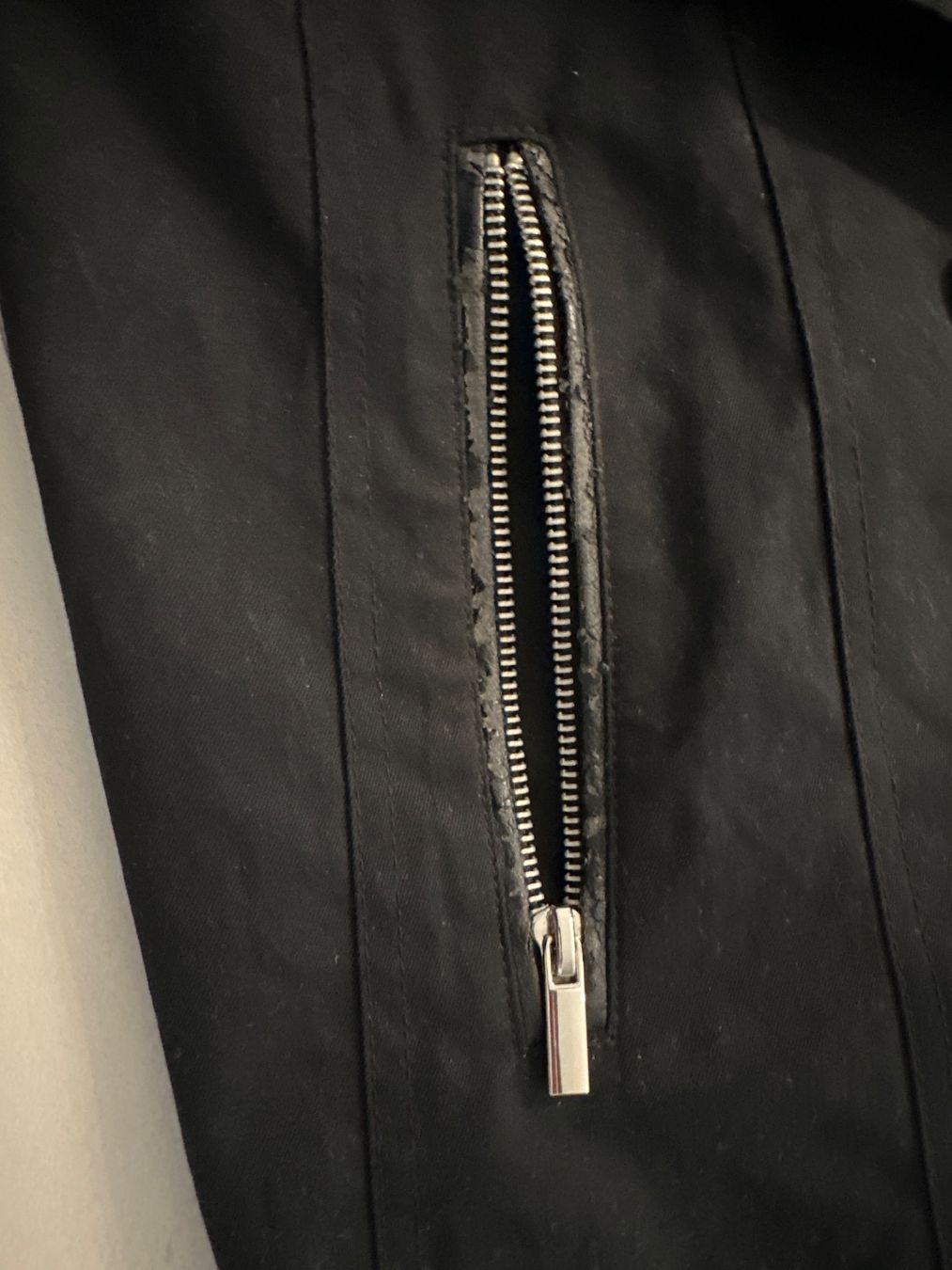 Mäntel: Damen Trenchcoat schwarz – Gebraucht aus Zug von Hehe 4
