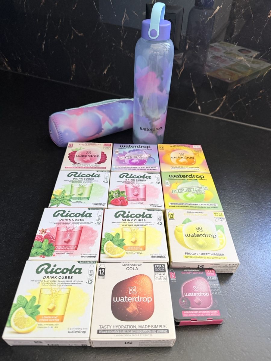 Waterdrop Borracce & Thermos: Waterdrop Flasche und Drink Cubes Sortiment – Usato da Ferenbalm venduto da beauty-princess