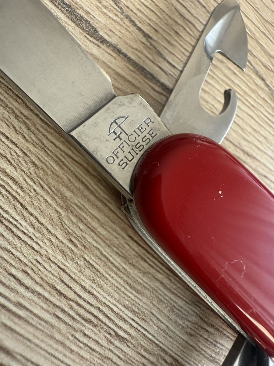 Victorinox Coltelli tascabile: Victorinox Sackmesser mit Etui – Usato da Wettingen venduto da Ni_la_lo 1