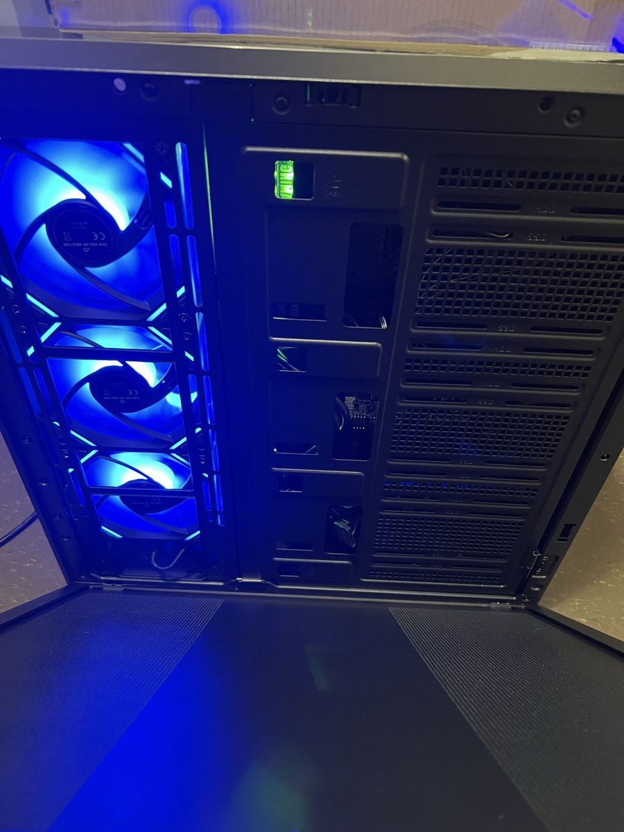 Intel PCs: Gaming PC  – Neu (gemäss Beschreibung) aus Basel von zar_792n 7