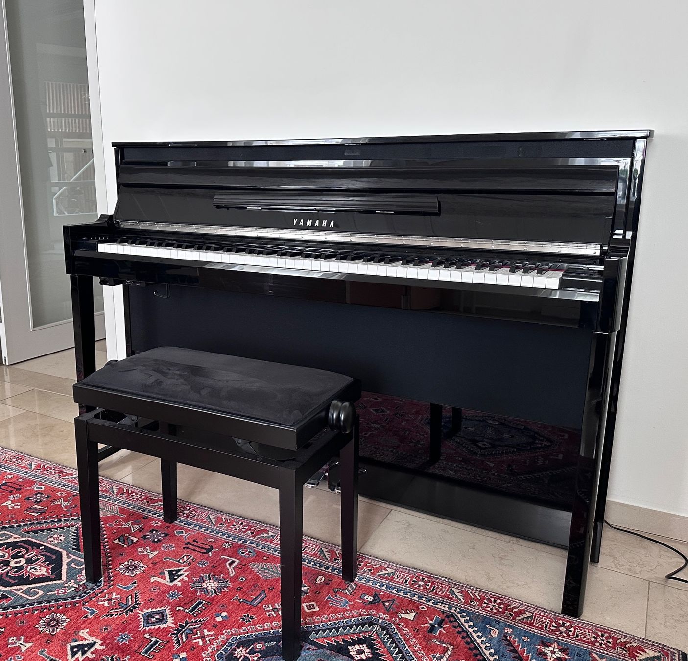 Yamaha Musikinstrumente: Yamaha NU1X Hybrid Klavier (Digitalpiano), Klavierbank – Gebraucht aus Gelterkinden von max_97l2 2