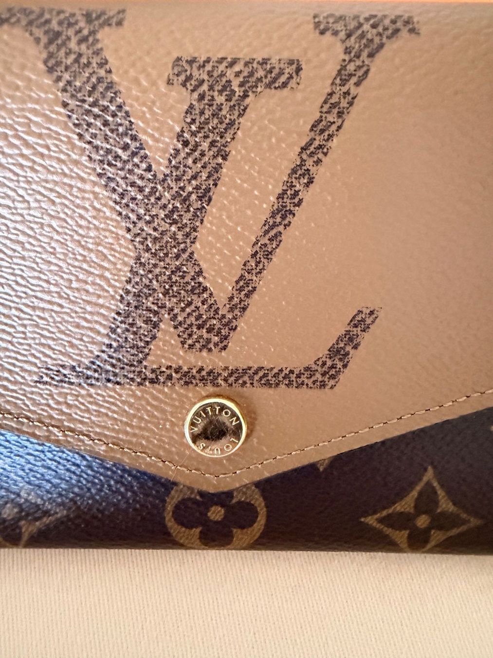 Louis Vuitton Portafogli: Original Louis Vuitton Sarah Reverse Inkl. Rechnung – Nuovo (secondo la descrizione) da Würenlos venduto da Ela_73 3