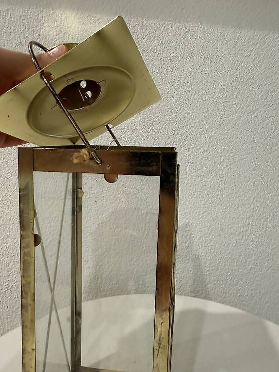 Alle Dekorationen: Goldene Laterne Metall/Glas – Gebraucht aus Lengnau BE von aya_2tvj 1