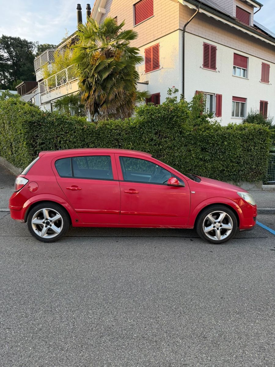 Opel Automobili: Opel Astra H18 – Usato da Brügg BE venduto da ram_tg82