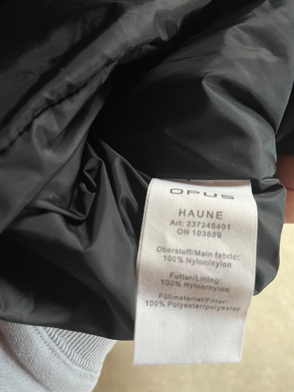 Opus Giacche: Veste zippée matelassée Opus – Usato da St. Ursen venduto da kat_g8z5 5