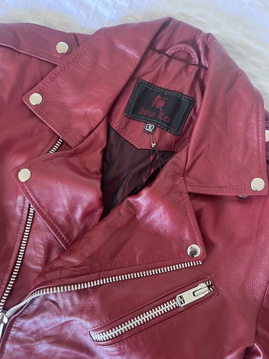 Giacche: Leather Jacket Bordeaux Red Size S With Belts – Nuovo e nell'imballaggio originale da Zürich venduto da pre_hb65
