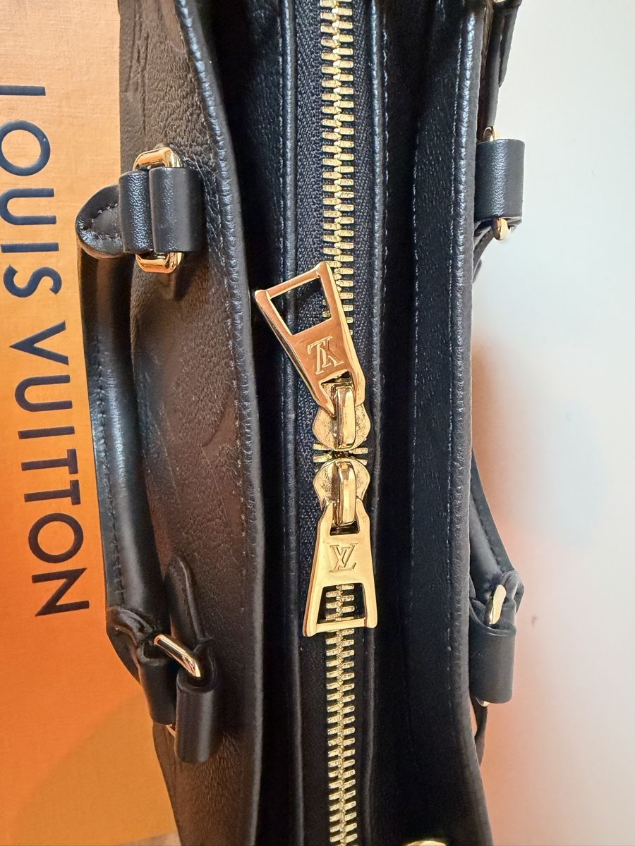 Louis Vuitton Borse da donna: Sac Louis Vuitton – Nuovo (secondo la descrizione) da Buttes venduto da eme_d9bw 6