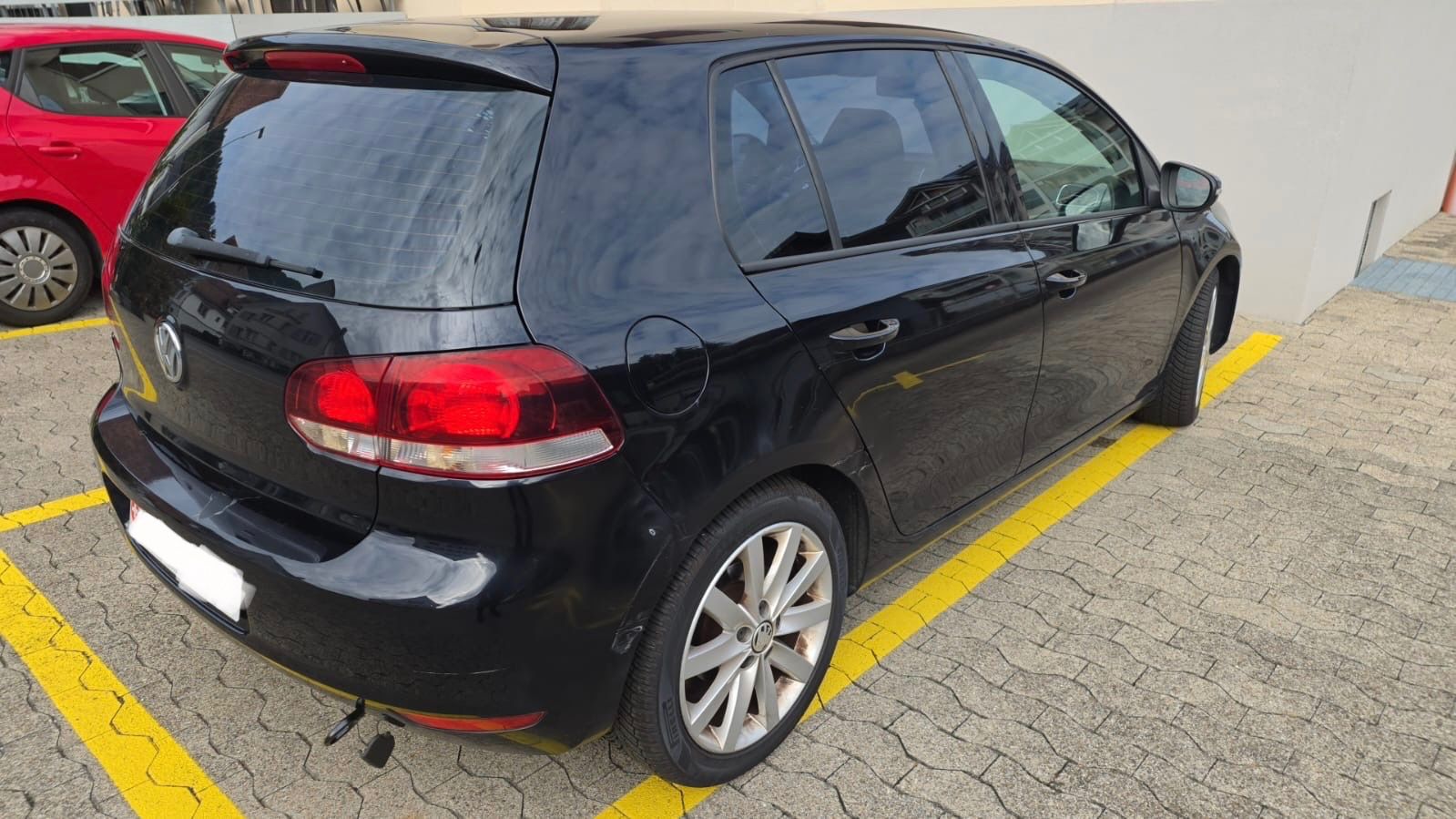 VW Autos: VW Golf 6, 1.4 TSI – Défectueux à Aarburg par Dio17 3