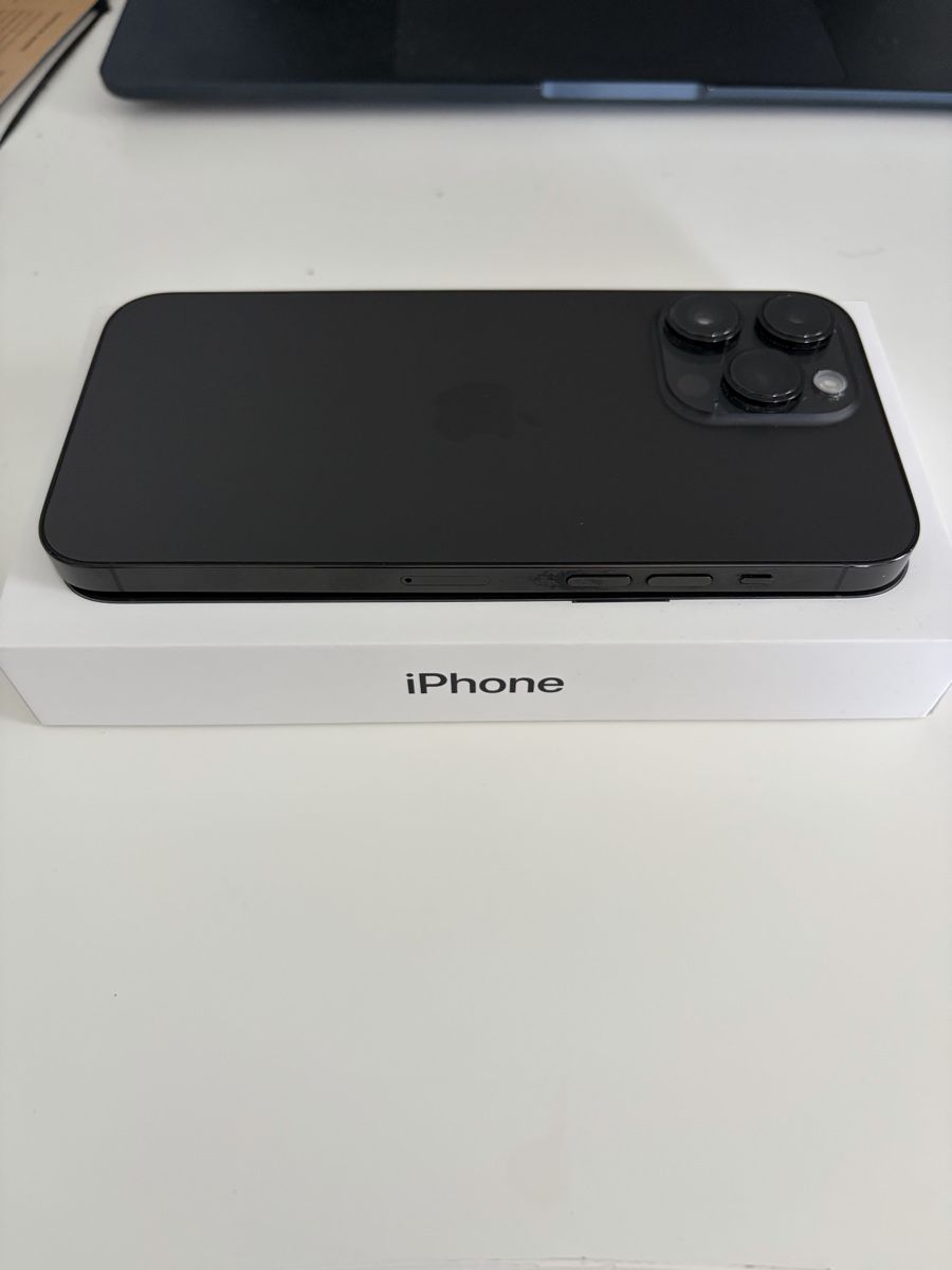 Apple Portables: iPhone 14 pro max 256GB – Défectueux à Gelterkinden par maroni10 3