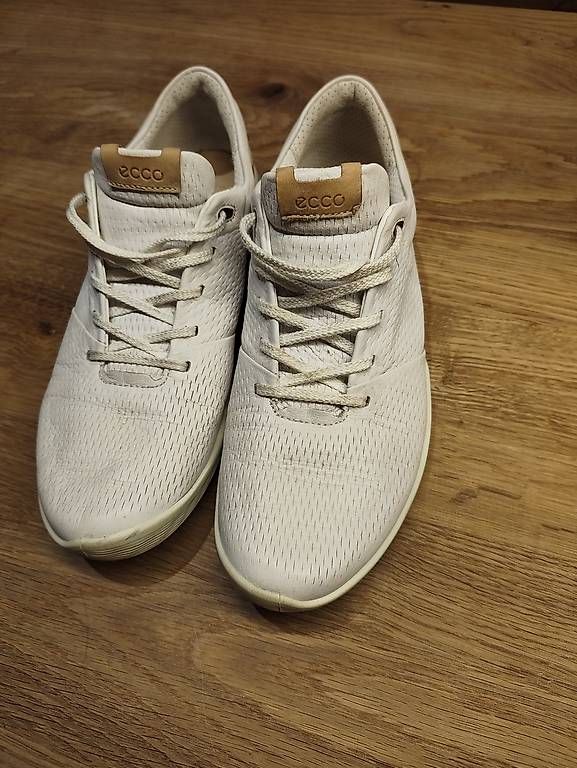 Chaussures femmes: Golfschuhe Marke Ecco; Gr: 40 – D'occasion à Ruggell par Momorizzio 2