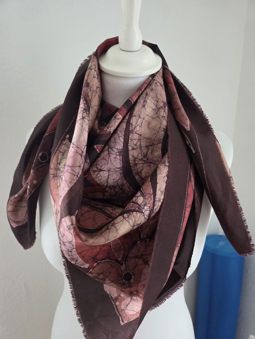 Foulard & Sciarpe: Seidentuch Batik Atelier Heilmann – Usato da Rapperswil SG venduto da lemiii 3