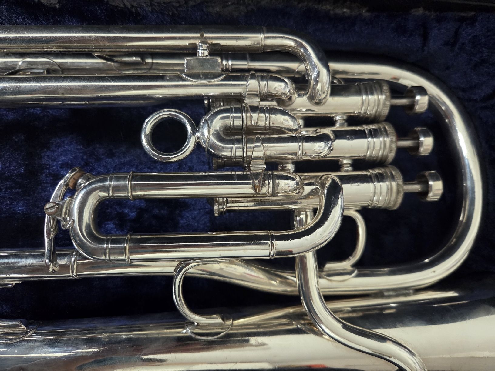 Besson Strumenti musicali: Alto Horn Besson – Usato da Personico venduto da globoz 5