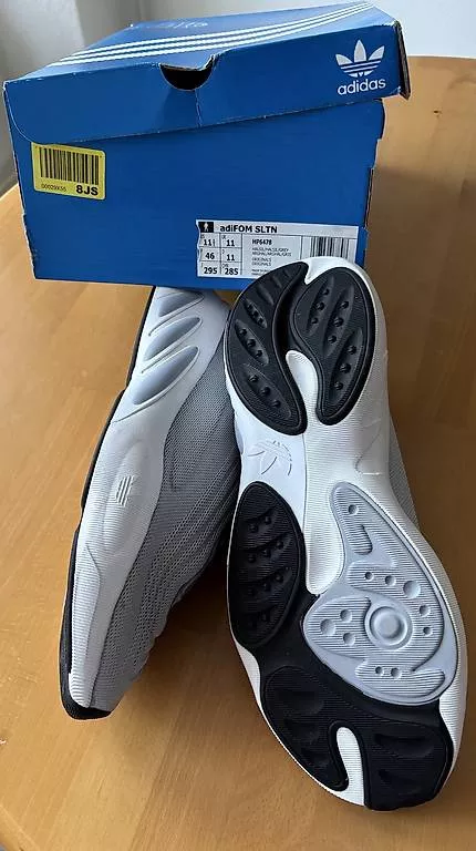 Herrenschuhe: Baskets Adidas  – Gebraucht aus St-Blaise von Chemar 2