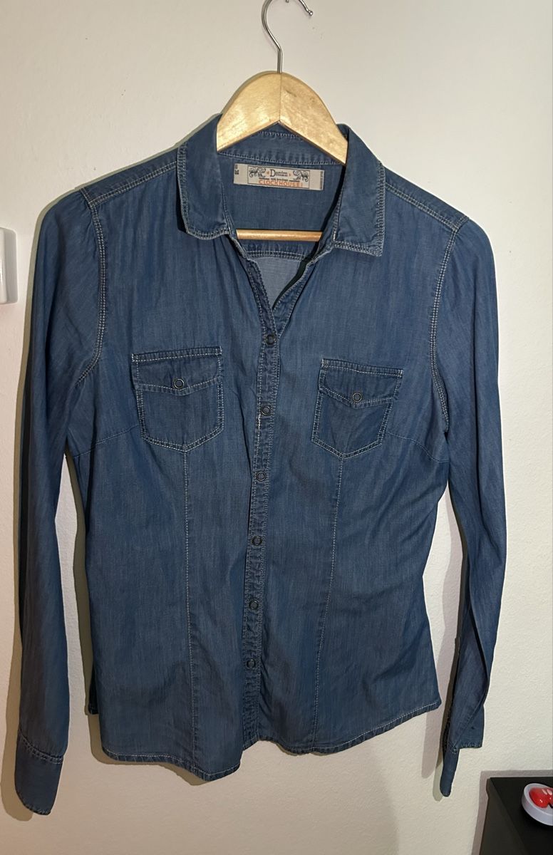 C&A Blusen: Dünnes, Jeans-aussehendes Hemd – Gebraucht aus Zürich von mar_jxh9