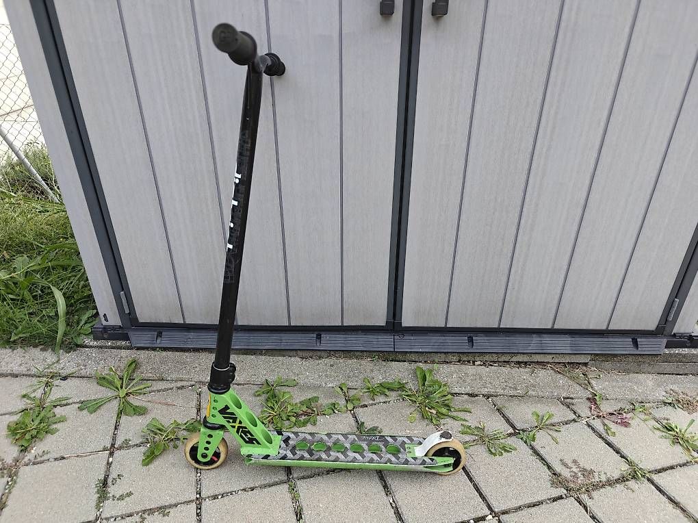 Kickboard: Monopattino district  – Gebraucht aus Bellinzona von Riccardo_R 2